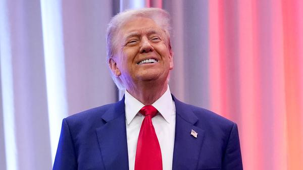 WASHINGTON, DC - NOVEMBER 13: U.S. President-elect Donald Trump arrives at a House Republicans Conference meeting at the Hyatt Regency on Capitol Hill on November 13, 2024 in Washington, DC. As is tradition with incoming presidents, Trump is traveling to Washington, DC to meet with U.S. President Joe Biden at the White House as well as meet with Republican congressmen on Capitol Hill. (Photo by Andrew Harnik/Getty Images)