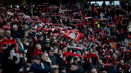 Vor dem Spiel gegen Mainz gab es ein Pfeifkonzert vieler Fans von Bayer Leverkusen. 