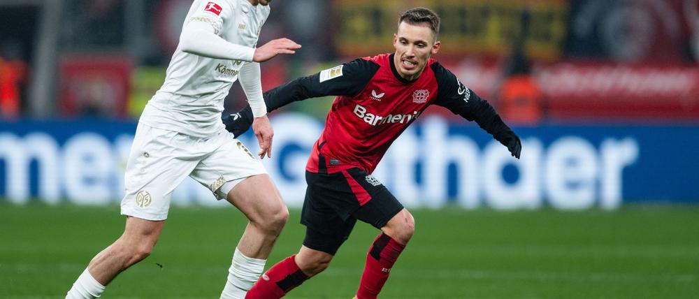 Alejandro Grimaldo erzielte das 1:0 für Leverkusen.