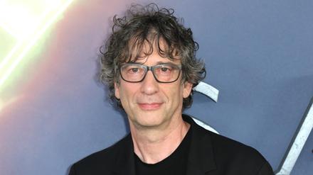 Neil Gaiman 2022 in London, bei der Weltpremiere des „Sandman“-Films