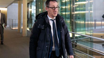 Özdemir nach Seuchenausbruch um Schadensbegrenzung bemüht 