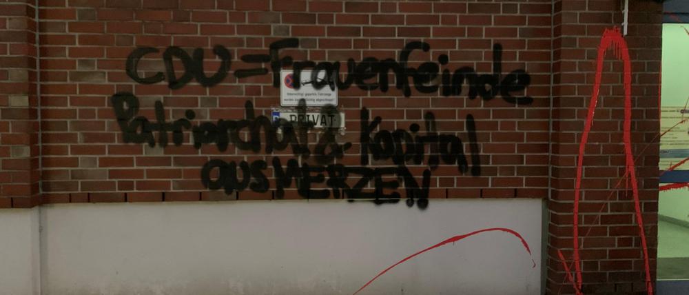 Farbanschlag auf ein CDU-Büro in Hamburg.
