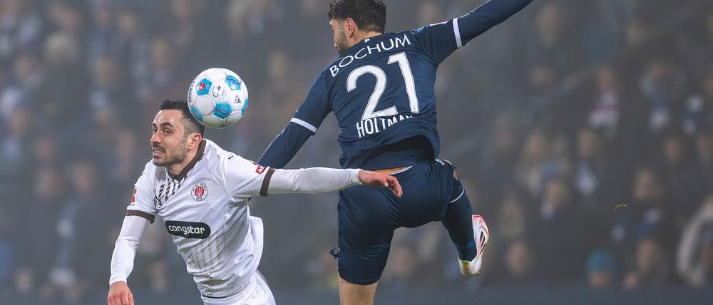 Die Zuschauer im Ruhrstadion sahen Abstiegskampf pur.