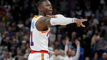 Dennis Schröder erzielte beim knappen Sieg der Golden State Warriors bei den Minnesota Timberwolves zwölf Punkte.