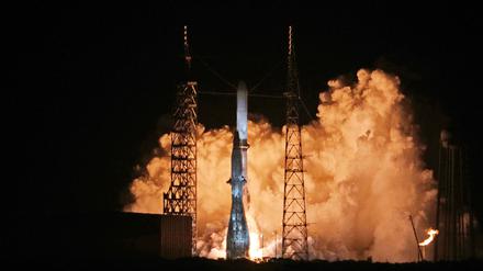 Die Rakete „New Glenn“ startet vom Weltraumbahnhof Cape Canaveral im US-Bundesstaat Florida.