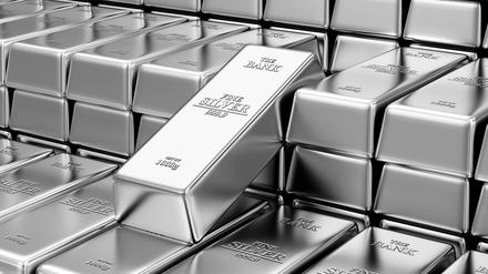 Silberbarren. Nicht nur für Gold, sondern auch für Silber war 2024 ein renditestarkes Jahr.