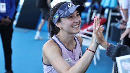 Eva Lys kann abklatschen. Sie steht in Melbourne in Runde drei.