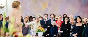 Erlesene Zuhörer. Beim letzten Neujahrsempfang im Schloss Bellevue setzte Elke Büdenbender alles auf Hoffnung und starke Netzwerke.