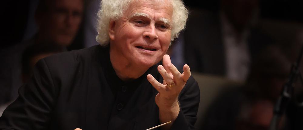 Sir Simon Rattle will das Preisgeld für den Siemens Musikpreis in ein Orchesterprojekt stecken.