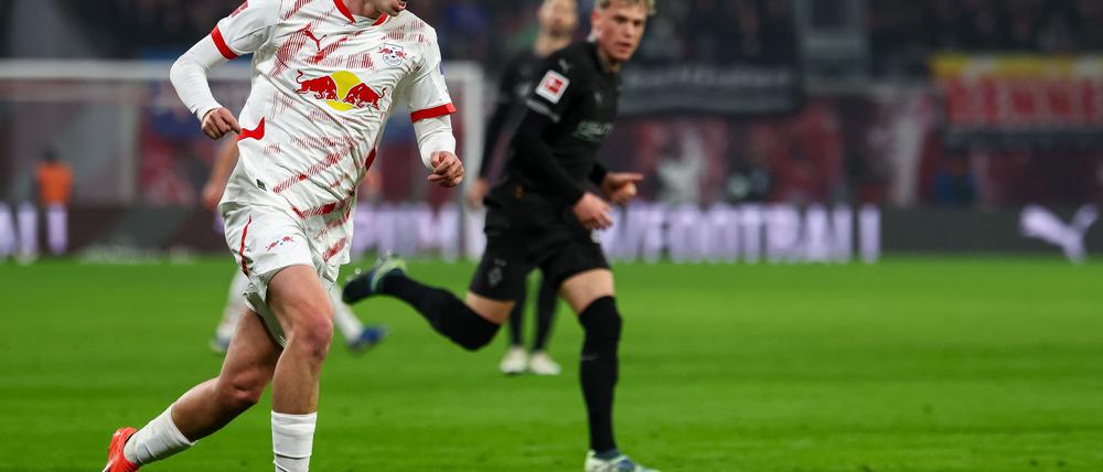 RB Leipzig hat Arthur Vermeeren (vorn) fest verpflichtet.
