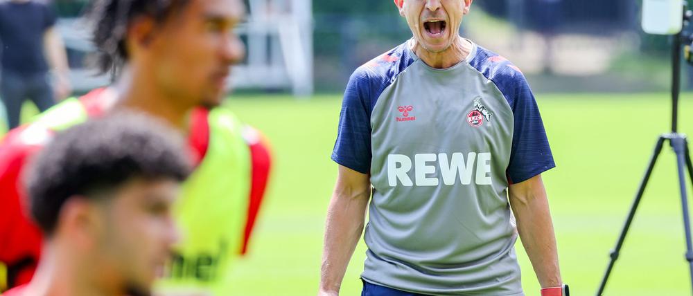 Trainer Gerhard Struber will mit dem 1. FC Köln den Wiederaufstieg schaffen.