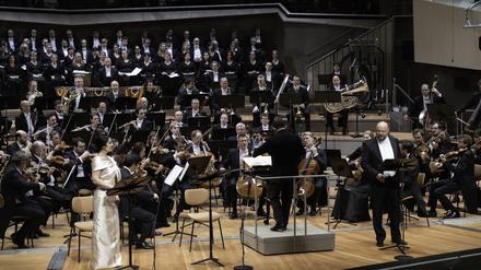 Philharmoniker 16.1.25, Galina Cheplakova, Vladislav Sulimsky, Kirill Petrenko, Berliner Philharmoniker und Rundfunkchor Berlin | Bild: Monika Rittershaus