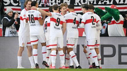Die Stuttgarter jubelten früh über das 1:0.