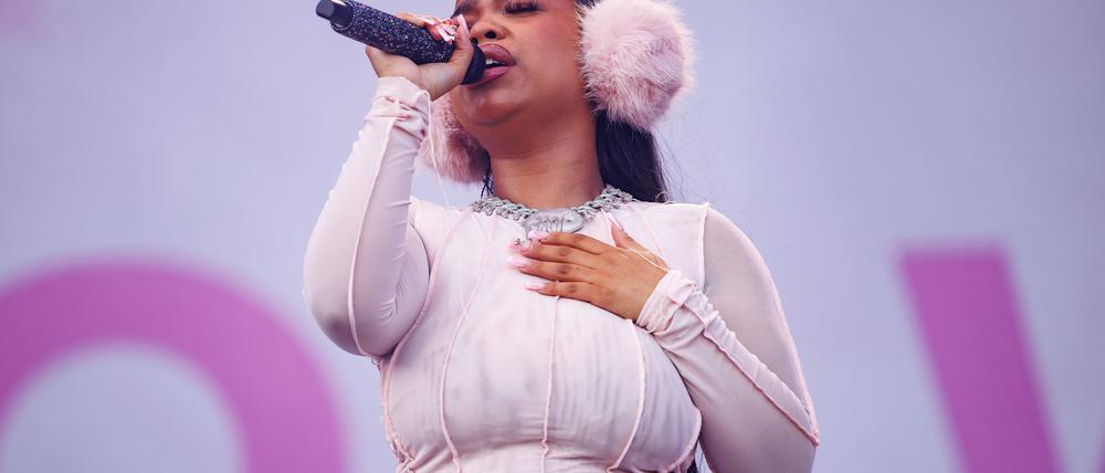 Nach einer etwa einjährigen Auszeit hat sich die Hamburger Musikerin Zoe Wees mit der Single „Traitor“ zurückgemeldet. (Archivbild)