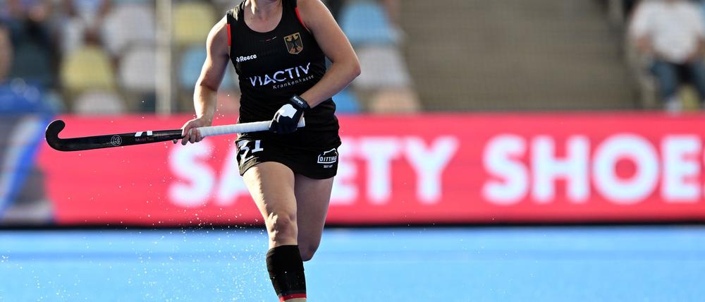 Linnea Weidemann steht mit ihrem BHC im Final Four der Hallenhockey-DM.