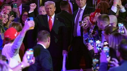 Am Vorabend seiner Vereidigung als 47. US-Präsident ließ sich Donald Trump in der Hauptstadt von Anhängern feiern. 
