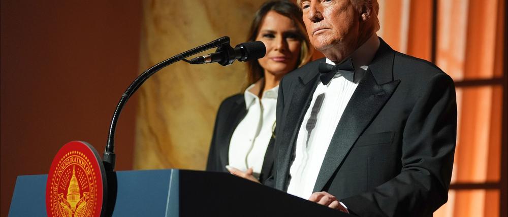 Unter Ökonomen und Wirtschaftsfachleuten weltweit sind laut einer internationalen Umfrage die Ängste vor negativen Folgen der zweiten Amtszeit Donalds Trumps als US-Präsident in Nordamerika und Europa am größten.