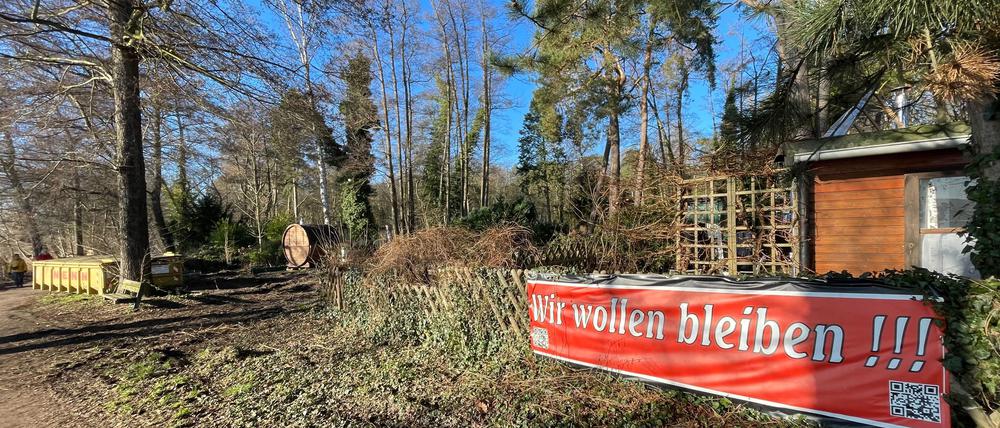 Ernst-Liesegang-Ufer in Berlin Kladow. Abriss an der Wochenendsiedlung "Havelschatz" in Spandau