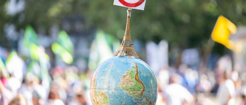 Das Pariser Klimaabkommen will die Erderwärmung auf möglichst 1,5 Grad begrenzen.