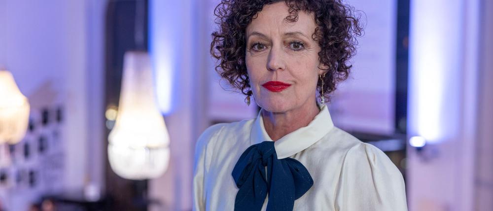 Maria Schrader kennt Los Angeles gut, entsprechend bedrückt sie, wie dort die Brände wüten. 