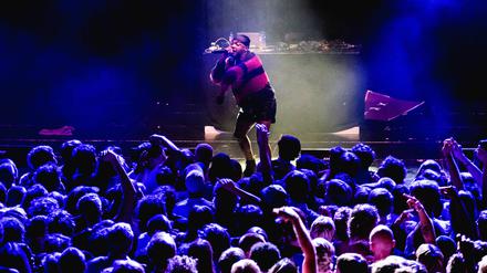 Der Rapper Jpegmafia bei einem Konzert in Kopenhagen.