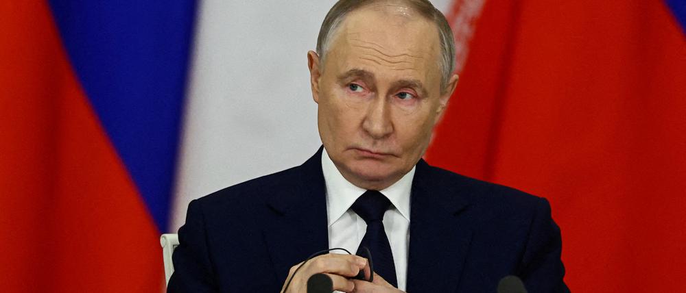 Russian President Vladimir Putin attends a documents signing ceremony with Iranian President Masoud Pezeshkian in Moscow, Russia January 17, 2025. REUTERS/Evgenia Novozhenina/Pool