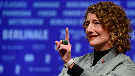 Berlinale-Leiterin Tricia Tuttle möchte vermeiden, dass politische Debatten den Diskurs über das Kino bestimmen. 