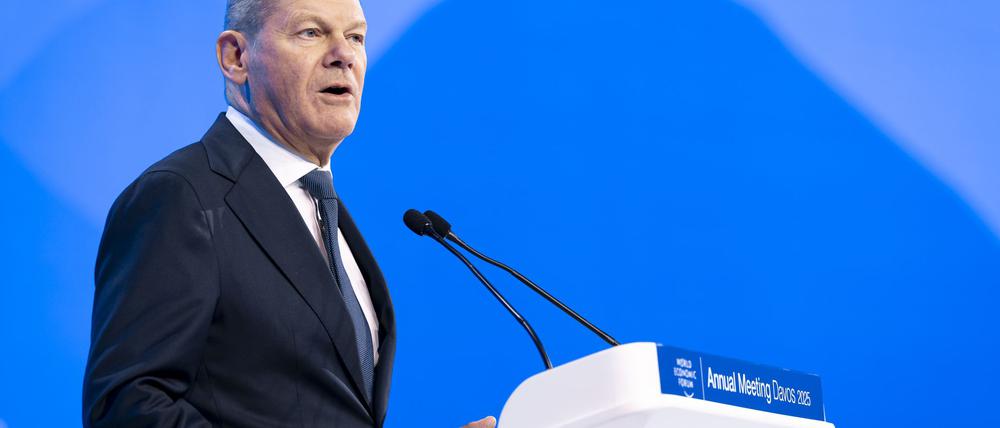 Kanzler Scholz ist dafür, kühlen Kopf zu bewahren.