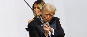 Donald Trump bei seiner Säbeleinlage