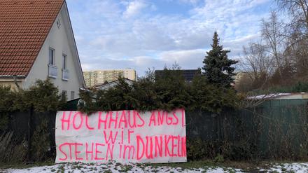 Die Anwohner an der Allee der Kosmonauten in Berlin-Marzahn wehren sich gegen den Bau eines Hochhauses.