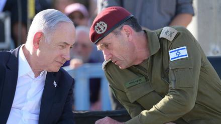 Israels Ministerpräsident Benjamin Netanjahu und Armeechef Herzi Halevi. 