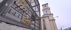 Der Turm der Garnisonkirche an der Breiten Straße. 