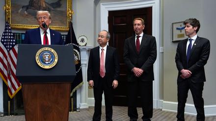 Trump kündigte das Projekt mit Tech-Unternehmern im Weißen Haus an.