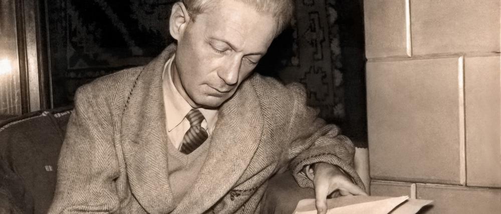 Schriftsteller, Journalist, Übersetzer, Dichter und Dramatiker. Der Ungar József Debreczeni.
