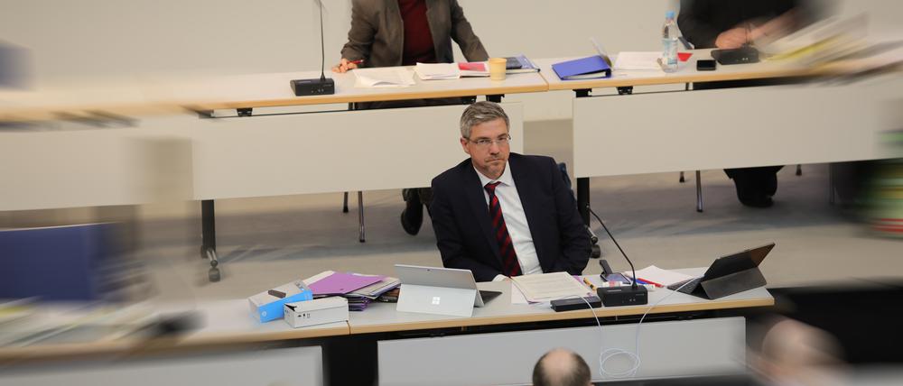 Stadtverordnetenversammlung Potsdam. Oberbürgermeister Mike Schubert.