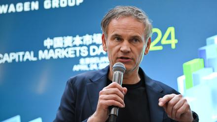 VW-Chef Blume will sich auf dem herausfordernden Automarkt in China nicht geschlagen geben. (Archivbild)