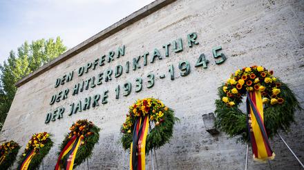 Die Gedenkstätte Plötzensee erinnert an den Widerstand gegen Adolf Hitler und die Nationalsozialisten (Archivbild)