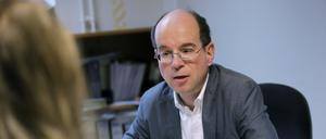 Potsdamer Mieterverein. Vorsitzender Holger Catenhusen .