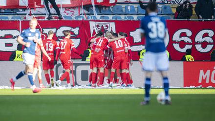 Es läuft bei Energie Cottbus in der Dritten Liga.