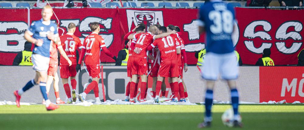 Es läuft bei Energie Cottbus in der Dritten Liga.