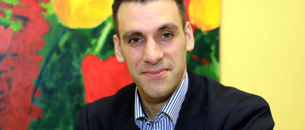 Engin Çatik holte die Tempelhofer Johanna-Eck-Schule 2020 aus der Krise.