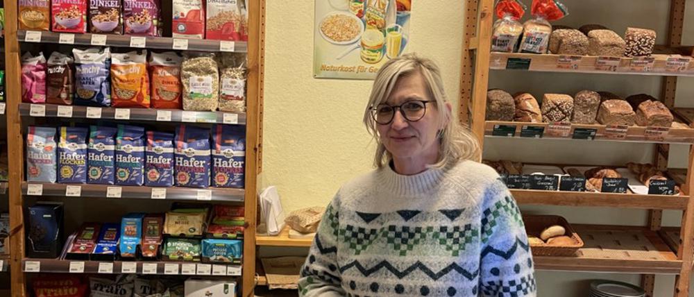 Dana Fehlhaber-Richter in ihrem Laden „Biolino“ in Berlin-Schöneberg
