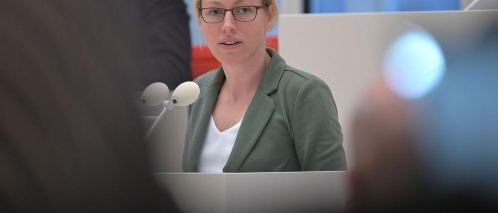 Die Brandenburger AfD-Landtagsabgeordnete Lena Kotré ist im dritten Wahlgang zum Mitglied des Richterwahlausschusses gewählt worden.