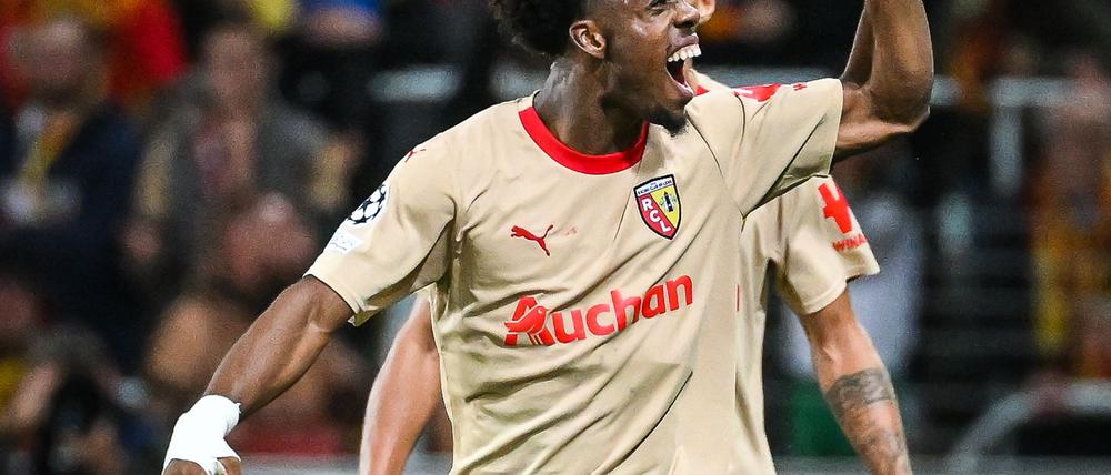 Elye Wahi spielte in der französischen Liga auch für den RC Lens.