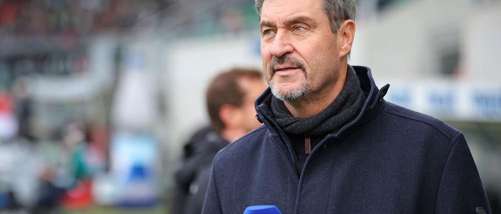 Bayerns Ministerpräsident Söder sieht beim FC Bayern noch keinen Anlass zur Sorge.