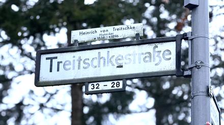 Die Treitschkestraße in Berlin-Straße wird in Betty-Katz-Straße umbenannt. Das beschloss die BVV Steglitz-Zehlendorf am 22.1.2025 einstimmig. An der Treitschkestraße liegt auch der Harry-Breslau-Park.