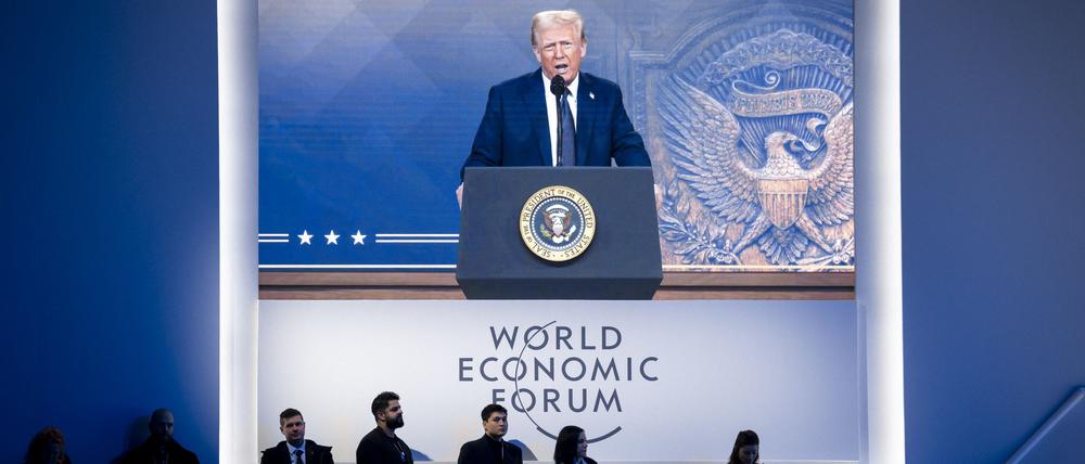 US-Präsident Donald Trump sieht in niedrigeren Ölpreisen einen Weg, den russischen Angriffskrieg gegen die Ukraine zu beenden. (Archivbild)