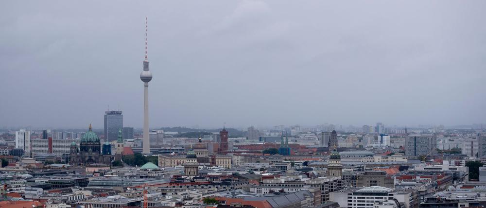 Milde Temperaturen und Wolken in Berlin und Brandenburg. (Archivbild)