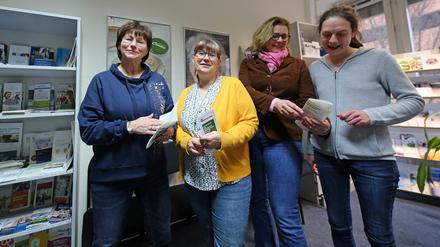 Der Pflegestützpunkt der Landeshauptstadt Potsdam (PSP) feierte am 14. Januar 2025 sein fünfzehnjähriges Bestehen. Zum Team gehören Christina Kraminski, Manuela Brockmeier, Almith von Fallois und Anja Baars (v.i.)