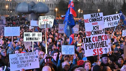 In Bratislava sollen sich 60.000 Menschen versammelt haben. 